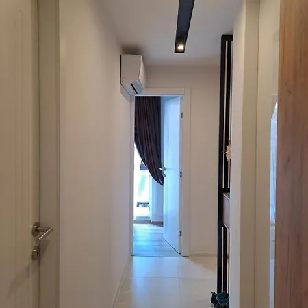 Stojanovic Diwine 公寓 *